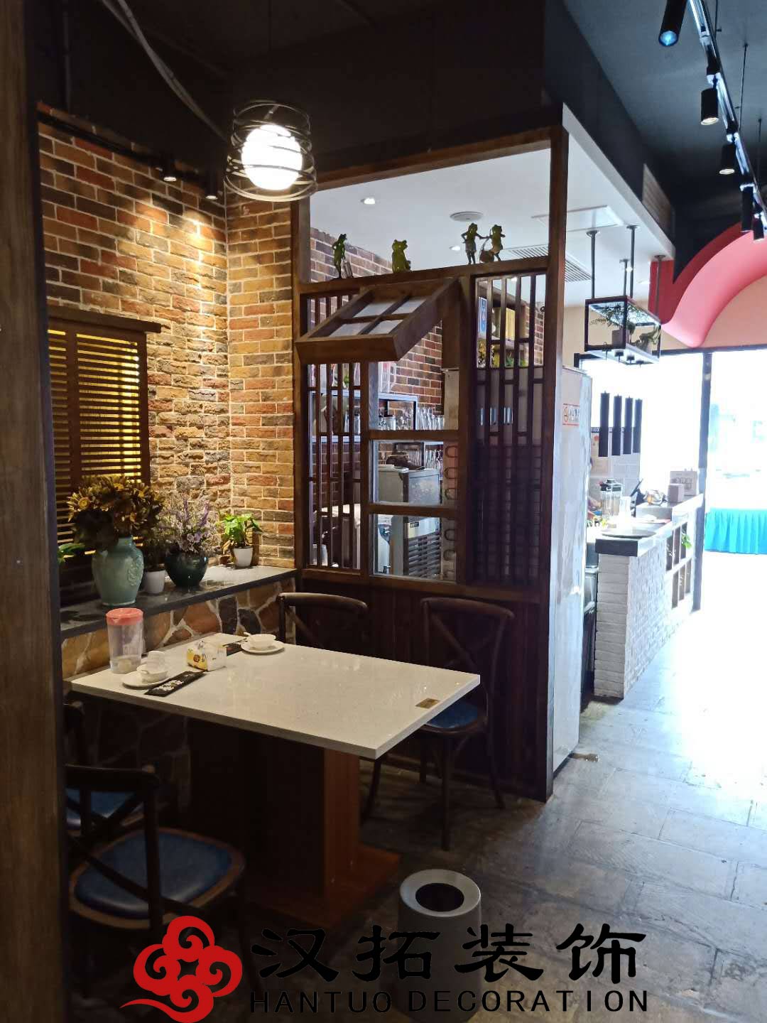 恭祝渝蛙館餐飲項(xiàng)目竣工大吉 內(nèi)附實(shí)景圖 恭祝渝蛙館餐飲項(xiàng)目竣工大吉 內(nèi)附實(shí)景圖