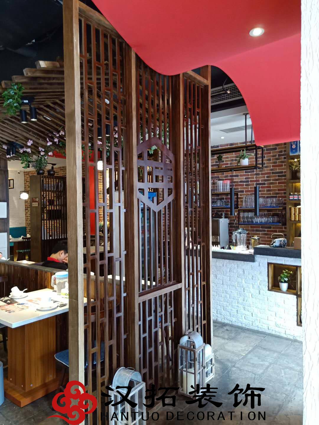 恭祝渝蛙館餐飲項(xiàng)目竣工大吉 內(nèi)附實(shí)景圖 恭祝渝蛙館餐飲項(xiàng)目竣工大吉 內(nèi)附實(shí)景圖